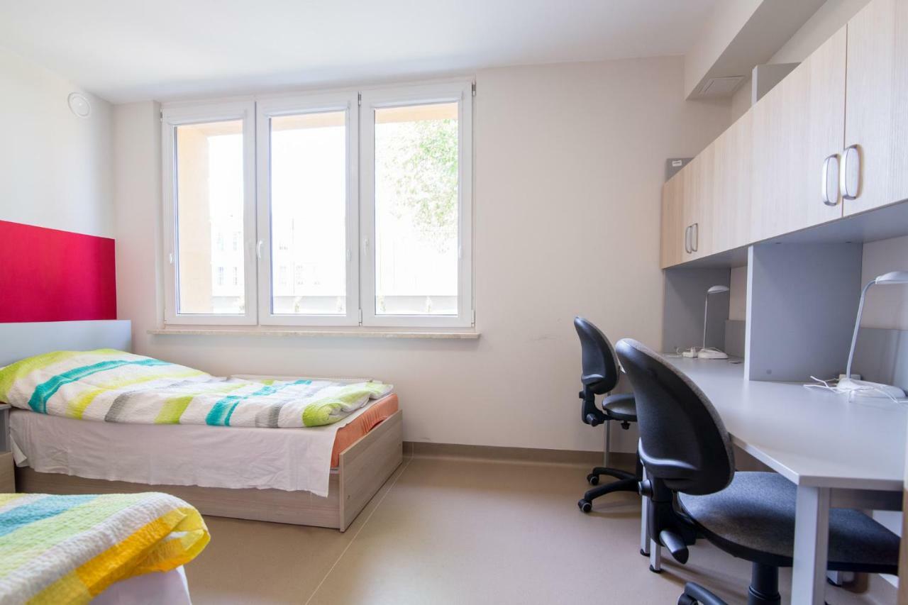 Dom Studenta Al Hostel Łomża Εξωτερικό φωτογραφία